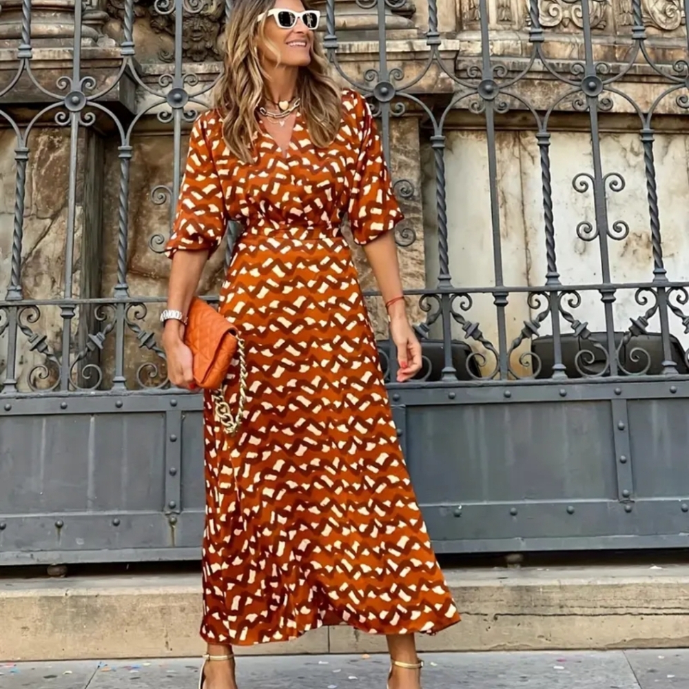 All over half sleeve dress